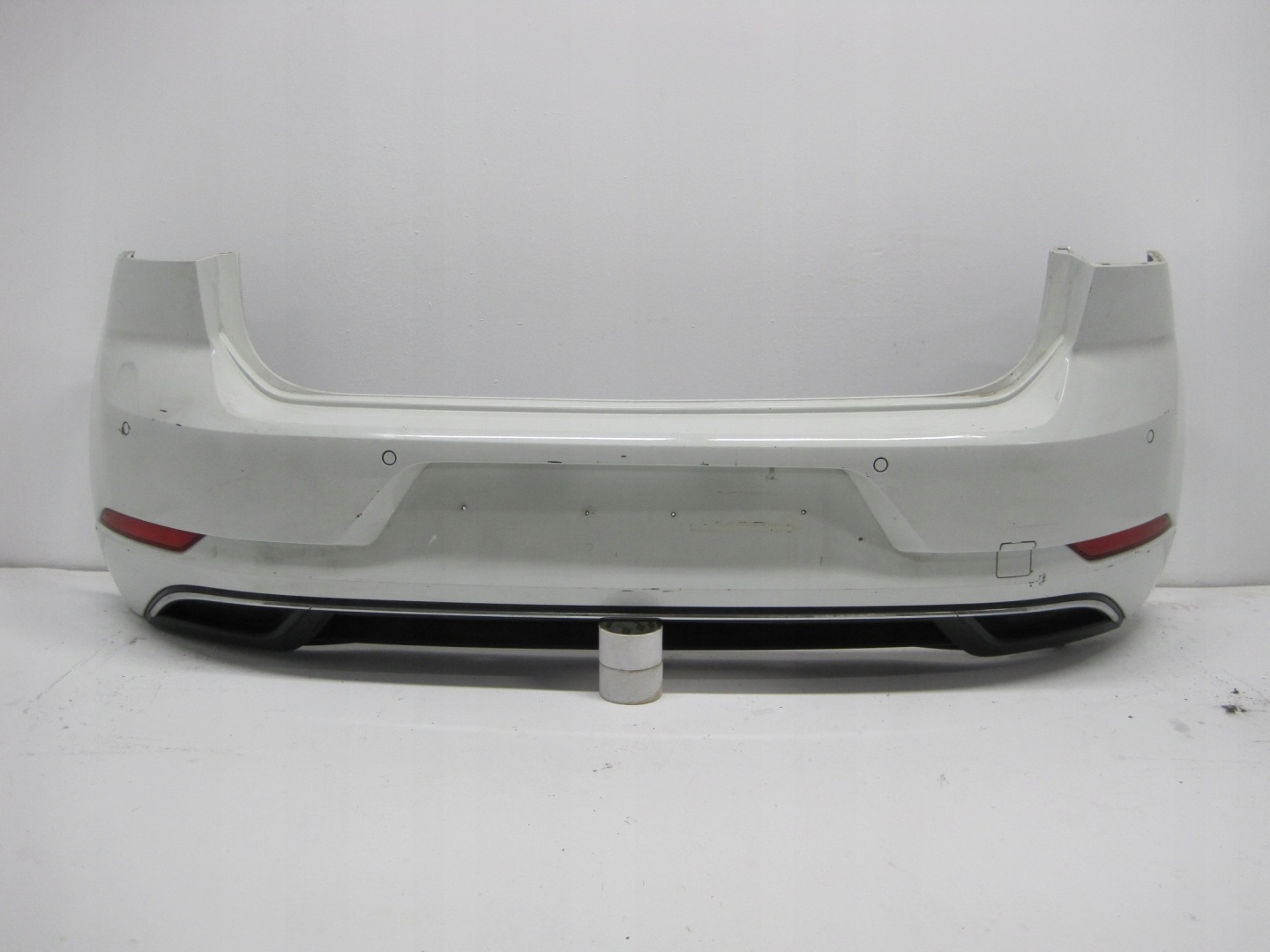 bumper VW Golf 7 5G0 5G6 4 PDC 18r below towing rear part