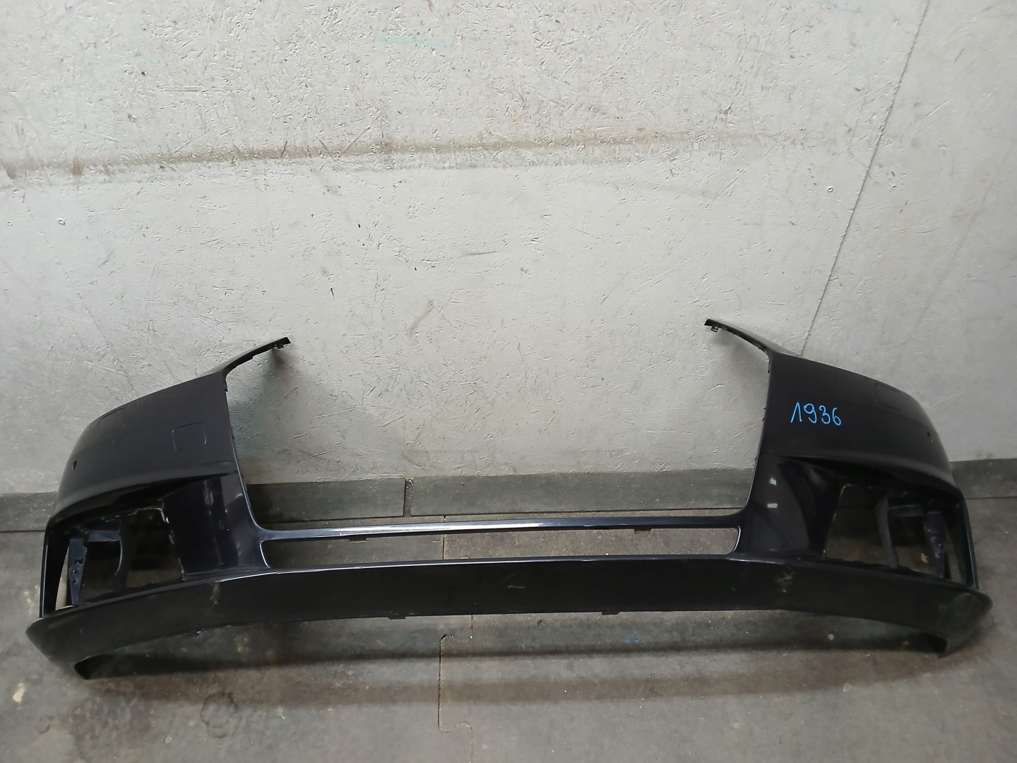 nárazník předek AUDI A4 B9 16-19 8W0