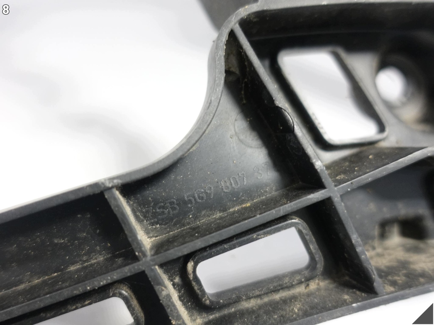 VW GOLF VII 7 5G9 KOMBI VARIANT 12-20 support holder W bumper right rear part