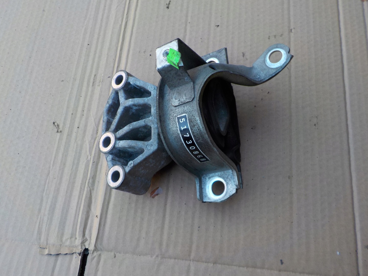 engine mount ford ka II mk2 1,3 tdci 2010r 51730868
