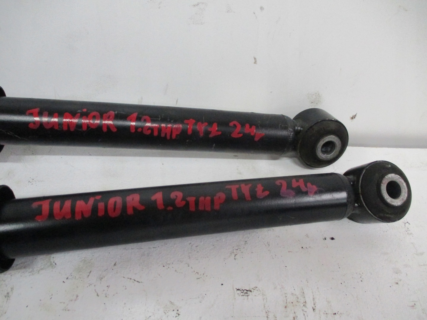 Stoßdämpfer heck ALFA ROMEO JUNIOR 1,2THP 09861605280