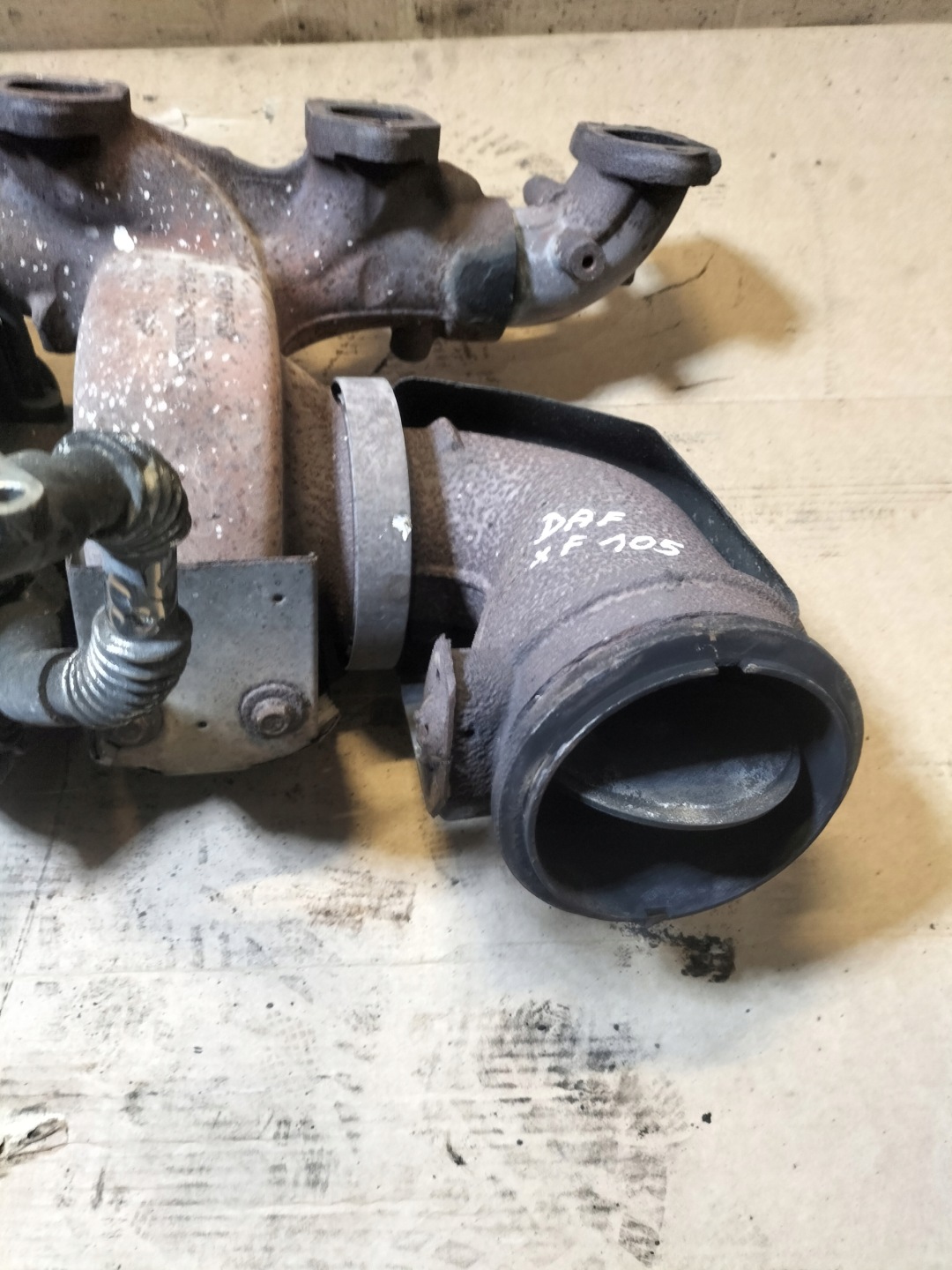DAF 105 XF OE 1830547 turbo