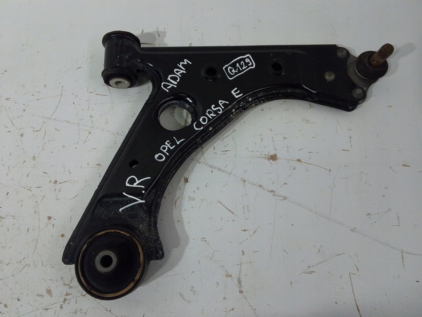 OPEL CORSE E arm front right (Q129)