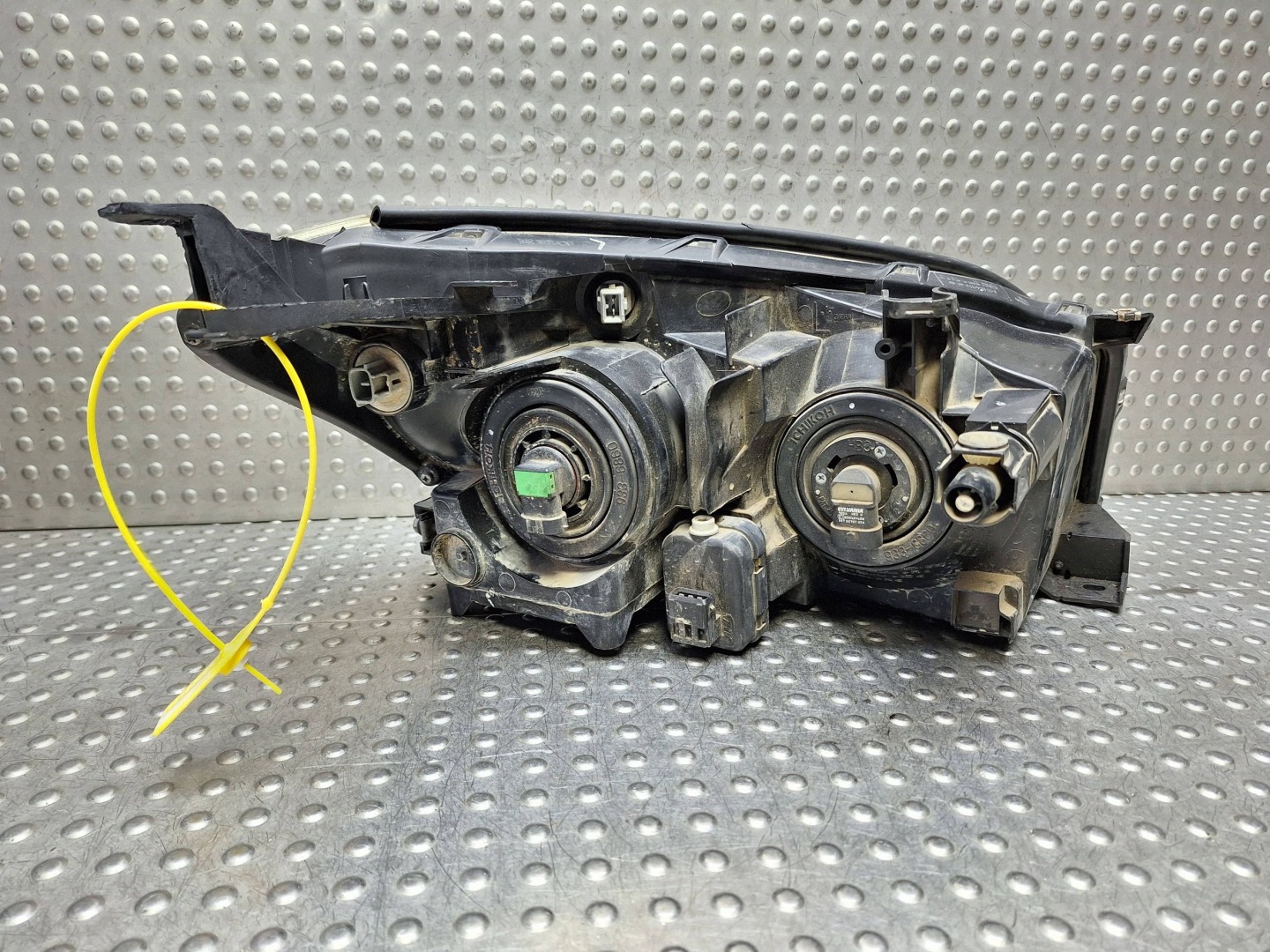 light left front TOYOTA RAV4 III 06-09 EU D-CAT CIEMNA