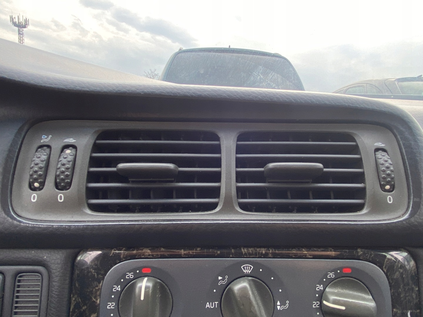 Volvo V70 1 and 95-00 grid air conditioning devices air central