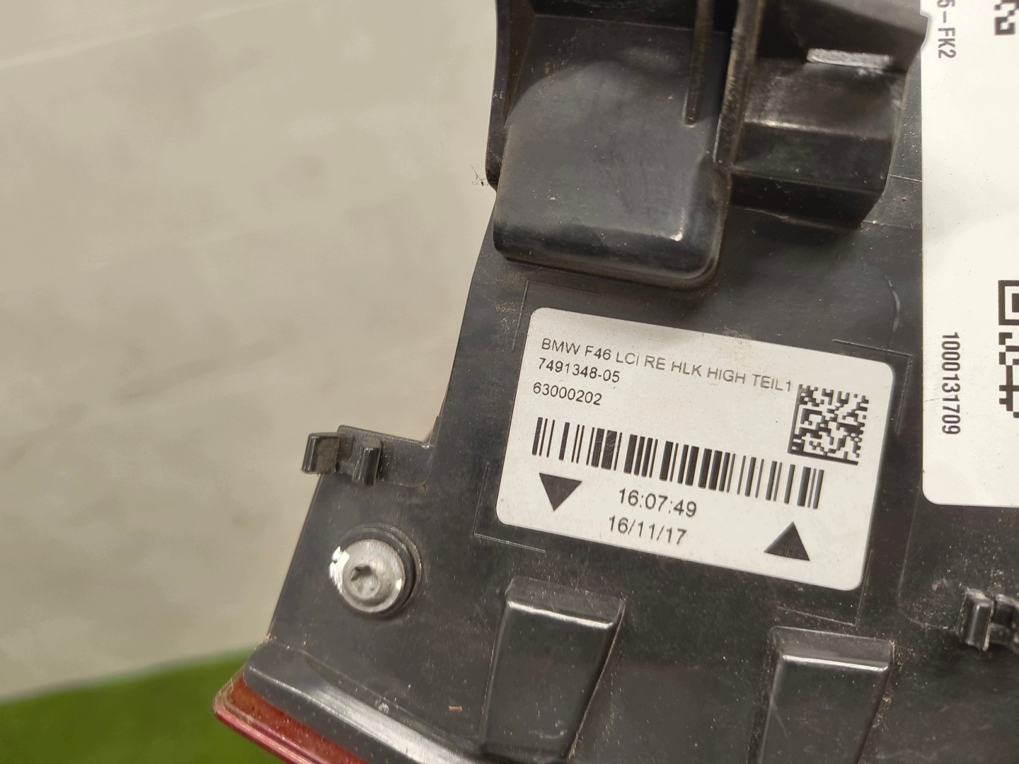 BMW 2 F46 LCI light right rear part 7491348 HIGH