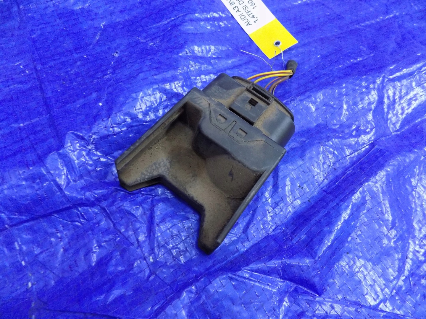 Bedienteil POMPY des Kraftstoffsbehälters AUDI A3 8V 1,4TFSI