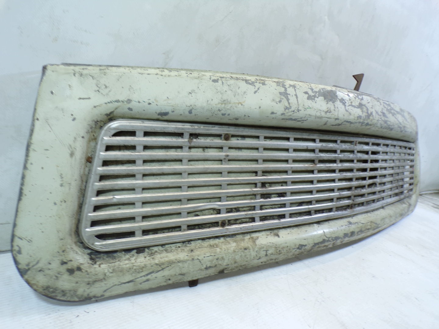 hűtőrács maszk TRABANT 601