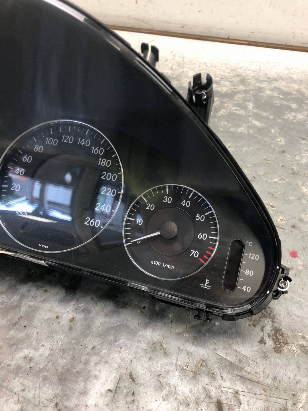 dials dials MERCEDES W211 A2115403748