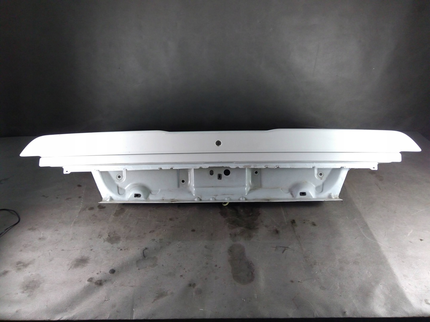 Dodge Challenger 15+ trunk door boot kamera spoile