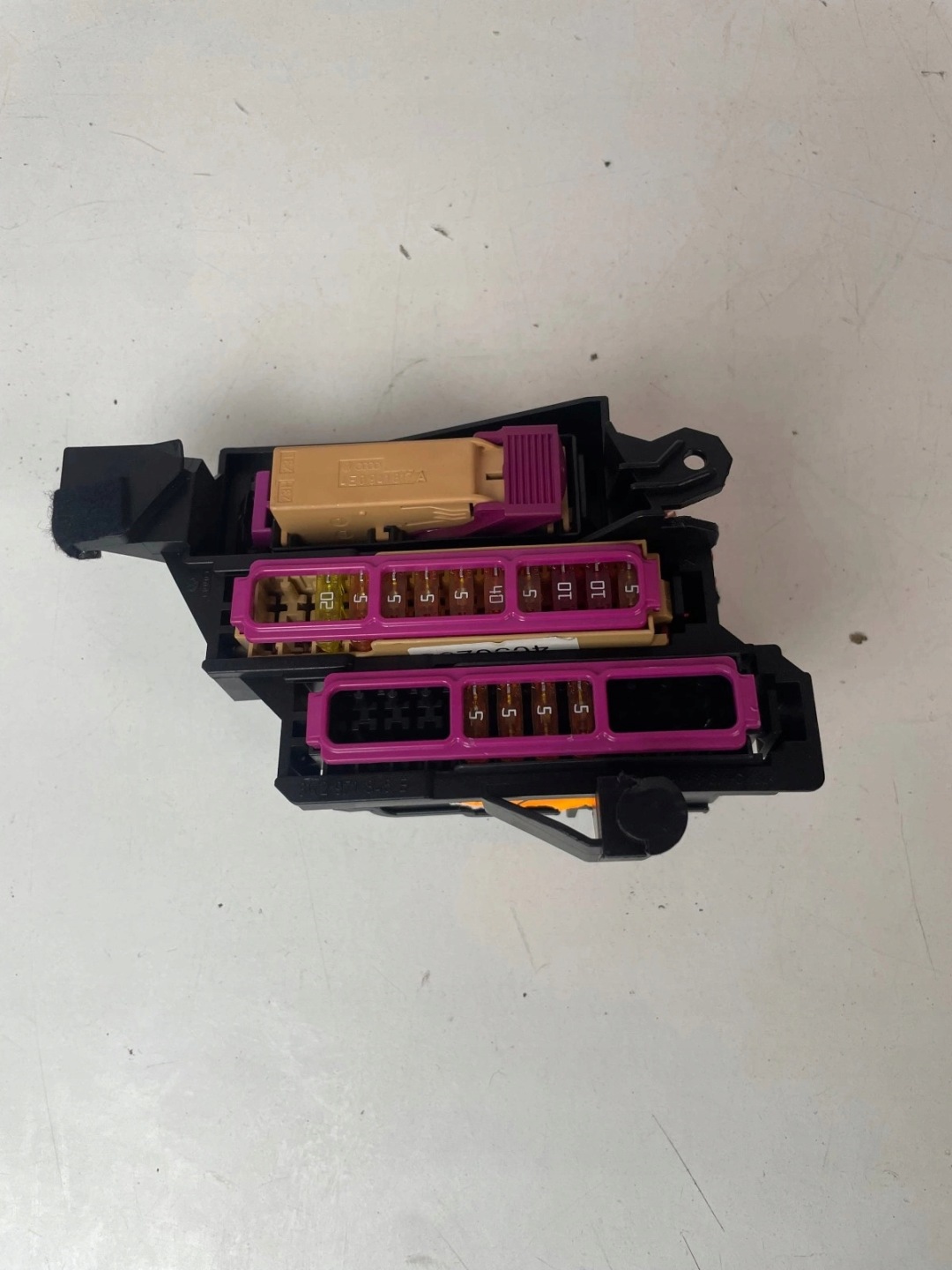 Module fusibles Audi A5 8T A4 B8