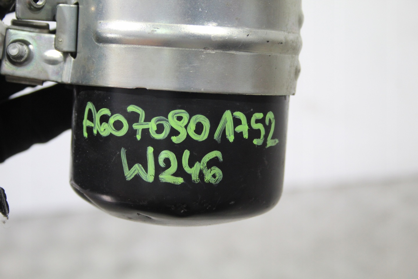 POKLOPAČ FILTERA GORIVA FILTER B-KLASA W246 LIFT