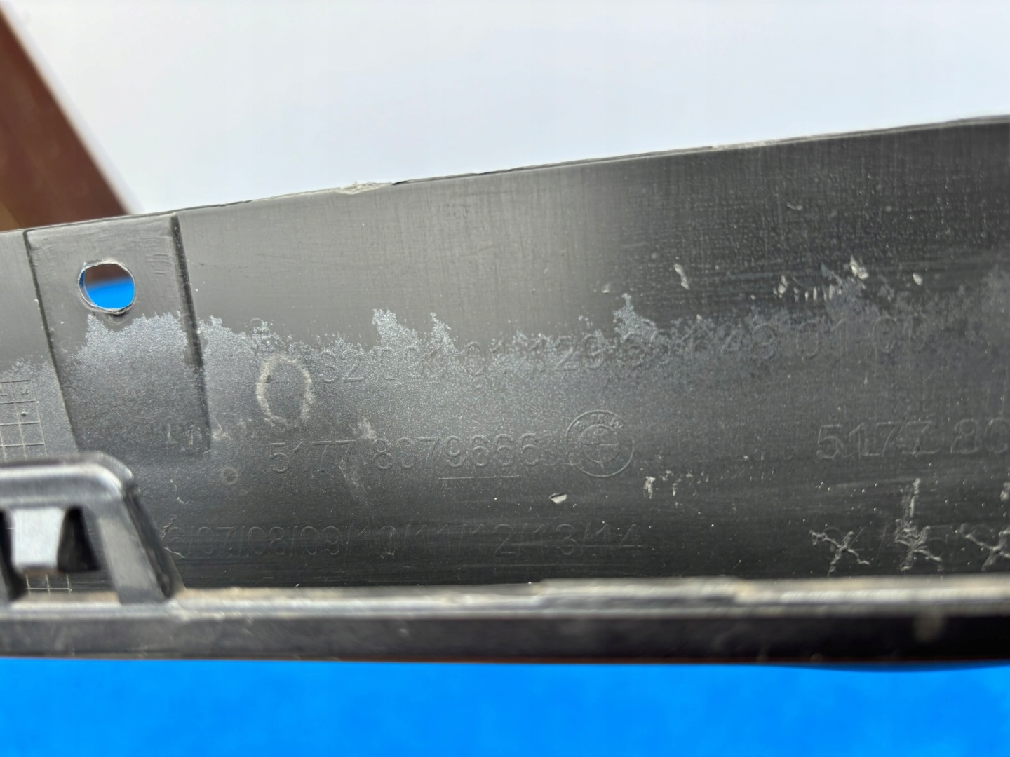 BMW 1 F40 m-packet right moulding threshold cap 51778079666 DK511PP