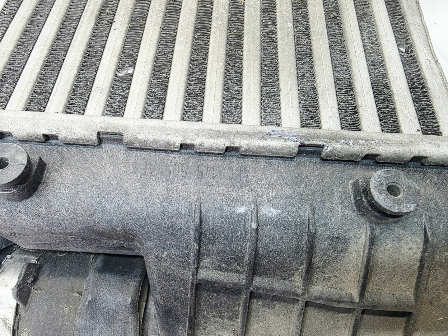 Kühler luft INTERCOOLER rechts AUDI A6 C6 3.0 TDI 4F0145805AF