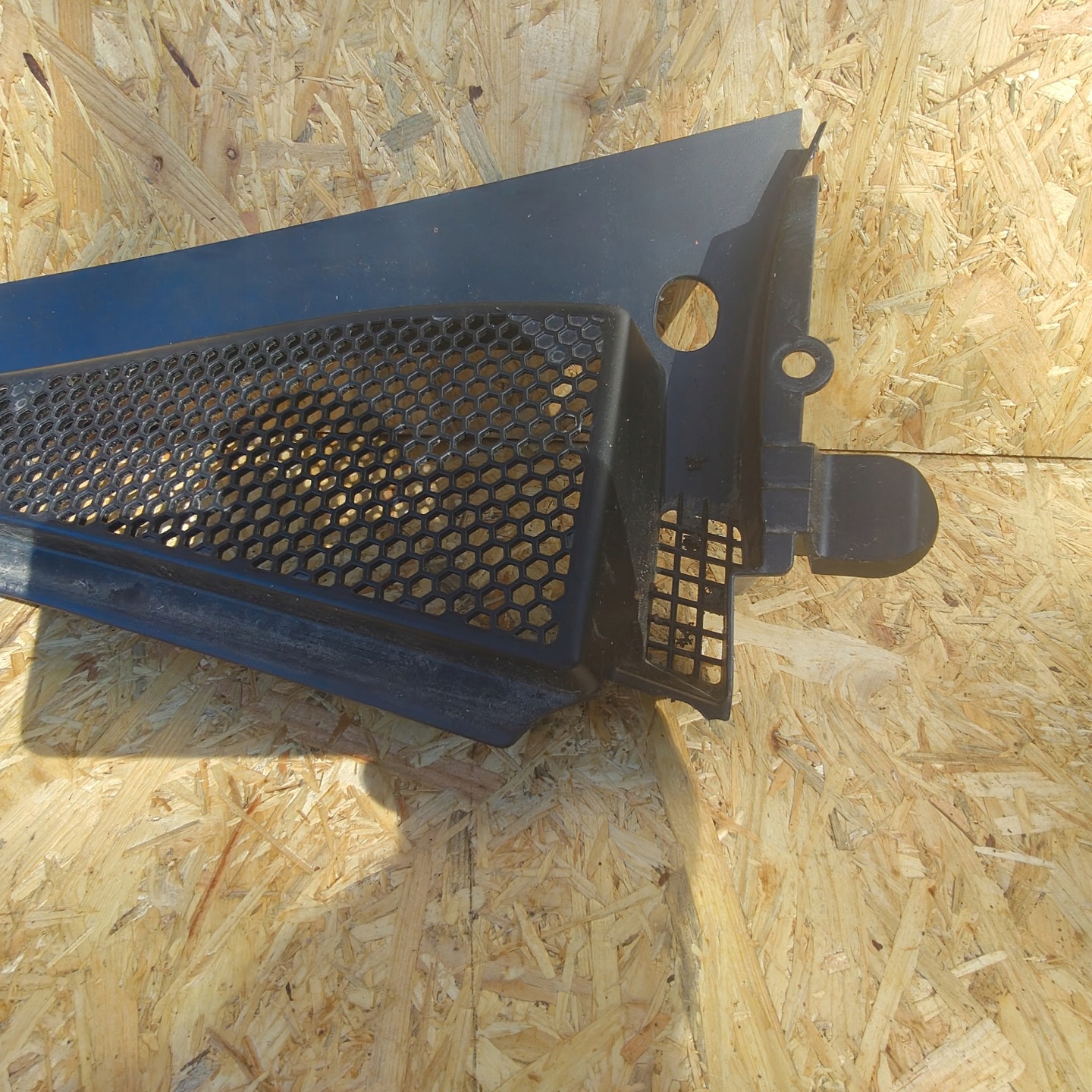 torpedo left PEUGEOT 2008 and 9673302777