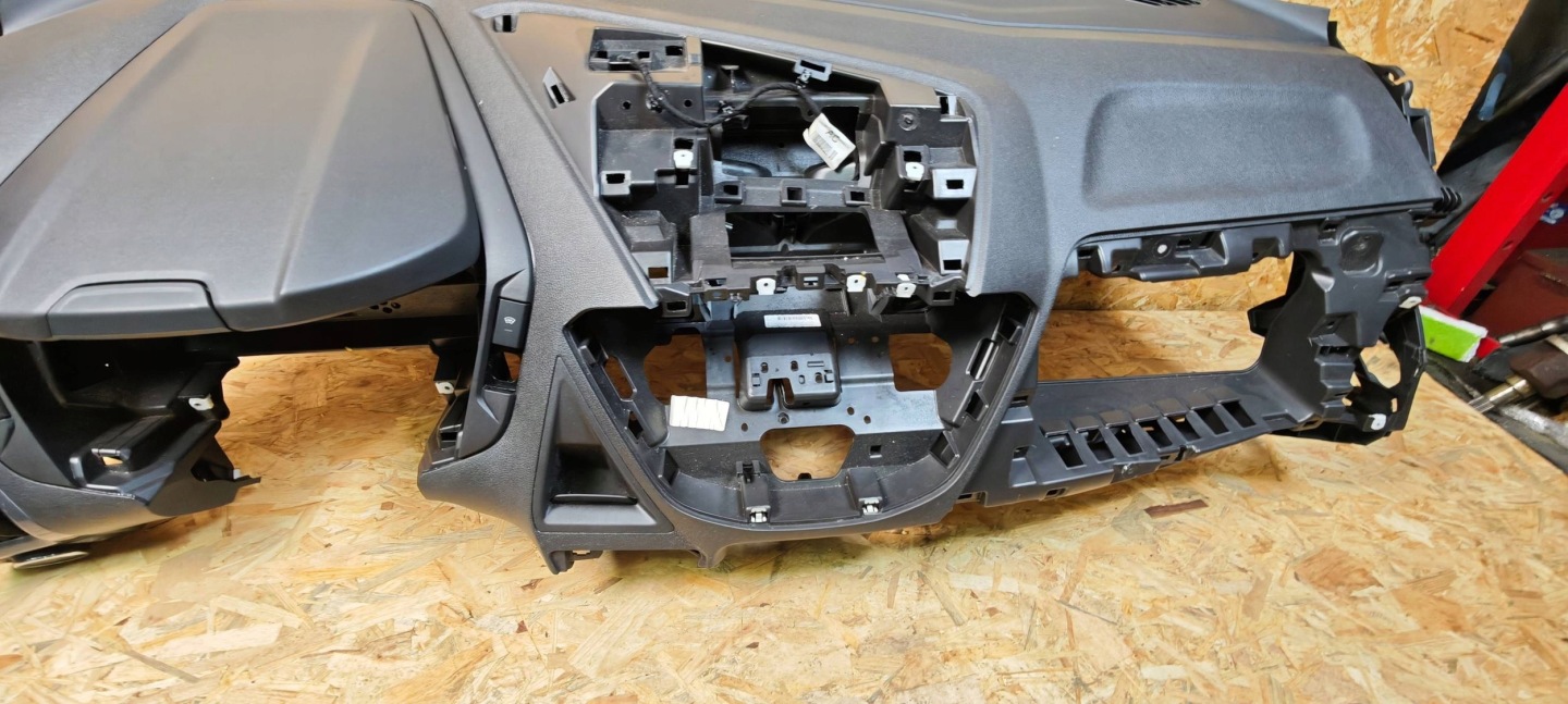 dashboard instrument panel Komplet Ford Transit Custom mk8 tension belts airbags