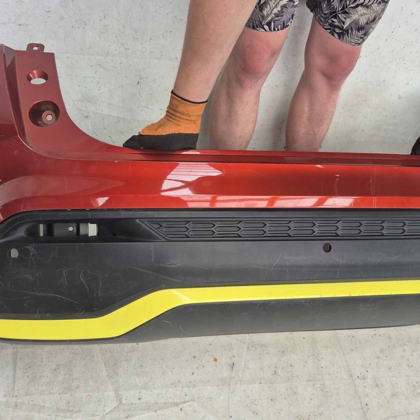 NISSAN JUKE II 2 19-> bumper rear part rear PDC