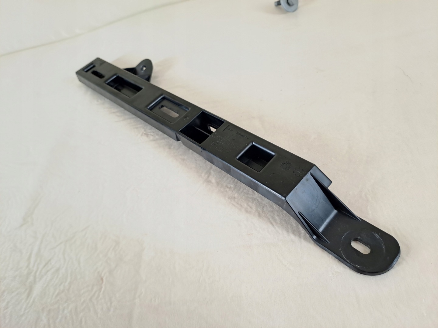 Support Support plaque Pare choc Droite Avant Avant FORD MONDEO V MK5 17r