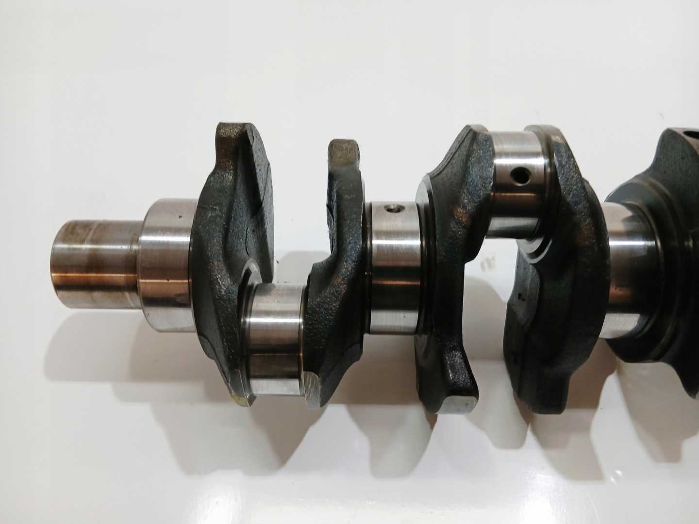 crank KOROBOWY BMW E60 E61 525 D 7780913 BAV
