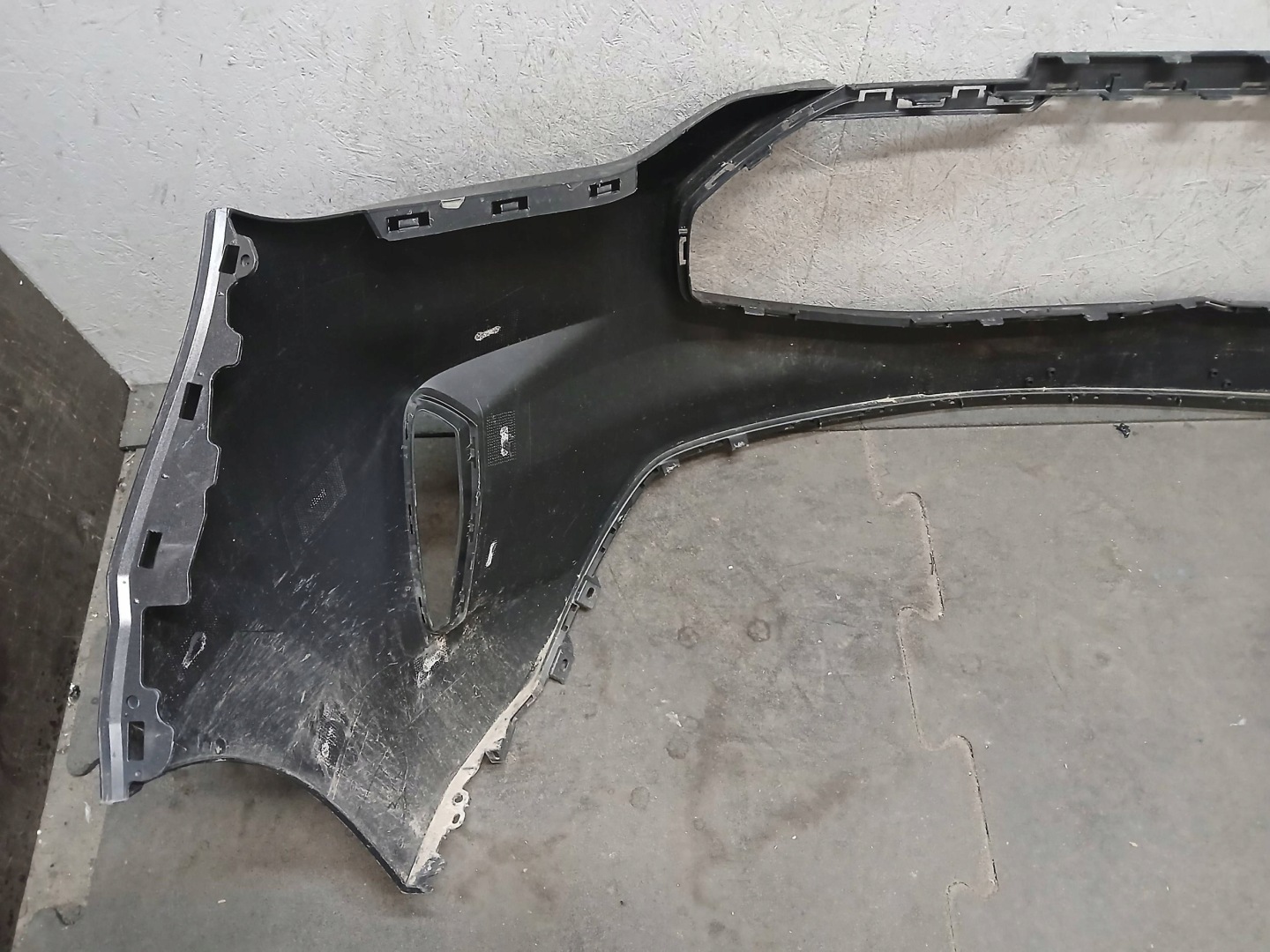 nárazník predok FORD CUSTOM MK2 23