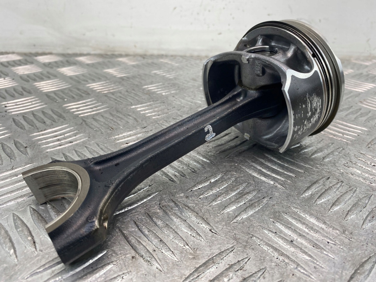 piston MERCEDES W117 W176 CLA 1.6 CGI 270 910 A2701617