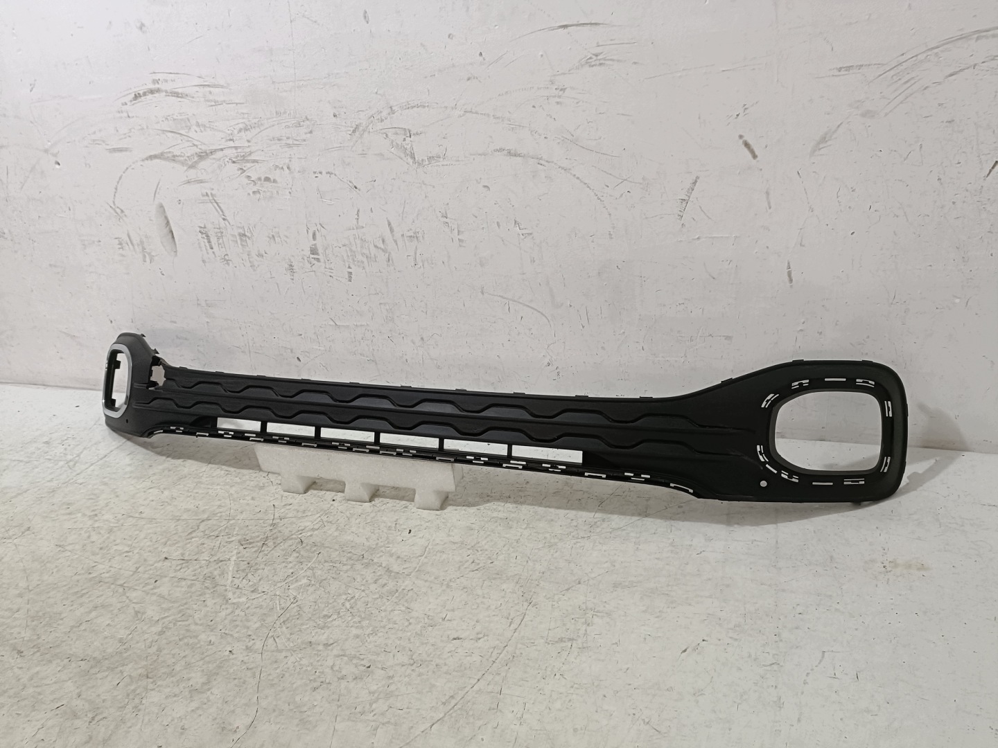 VW T-CROSS grid bumper front front 2GM853677A