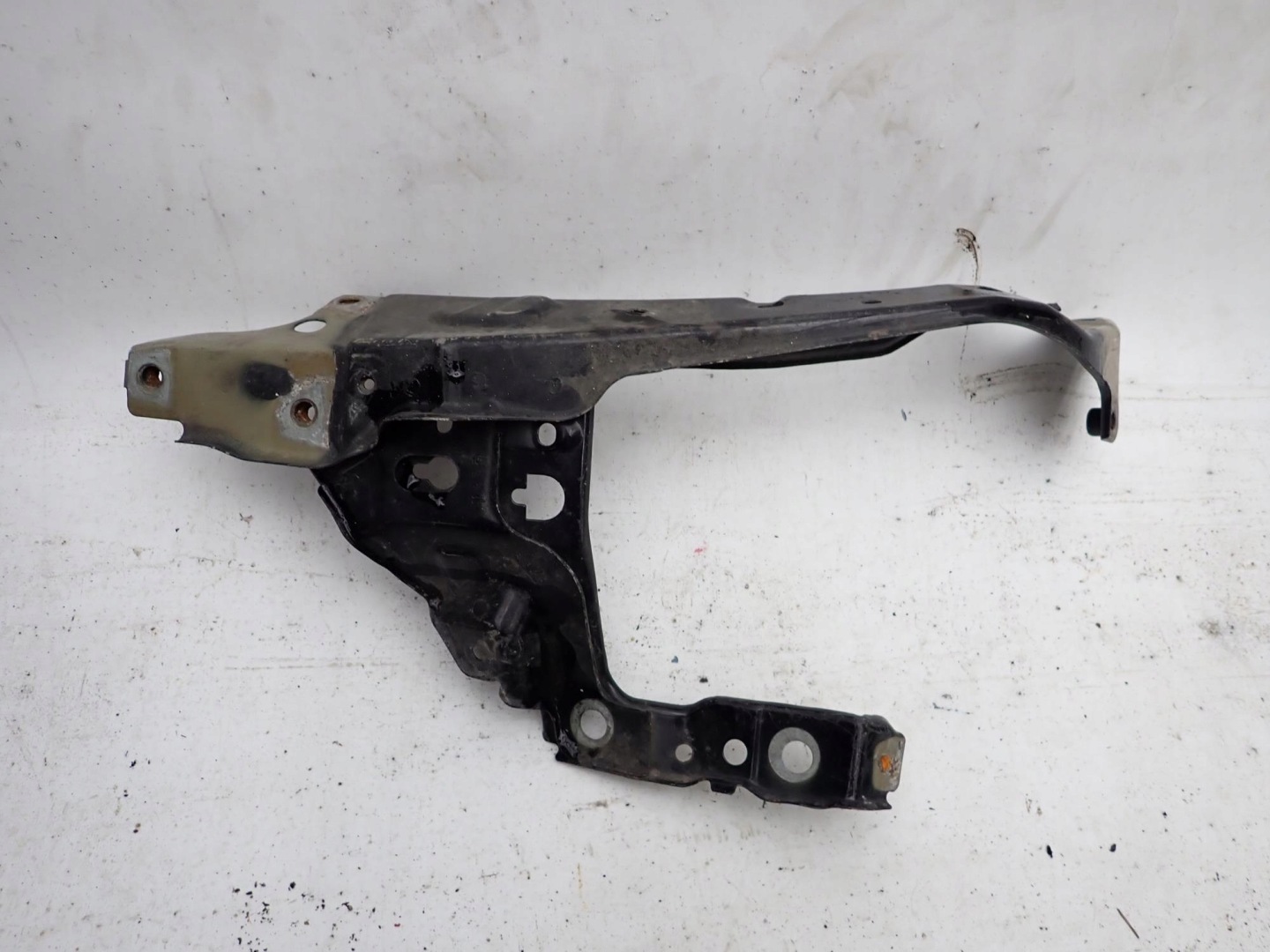 OPEL ASTRA III 3 H 04-14 gurten scheinwerferblende links