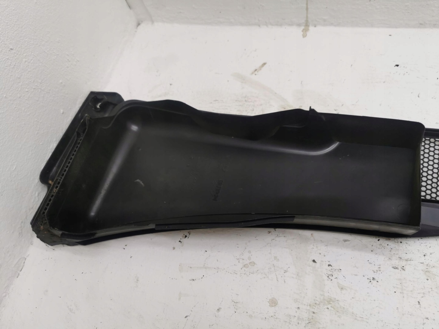 torpedo upper AUDI A4 B8 07-15 8K1819424 EU