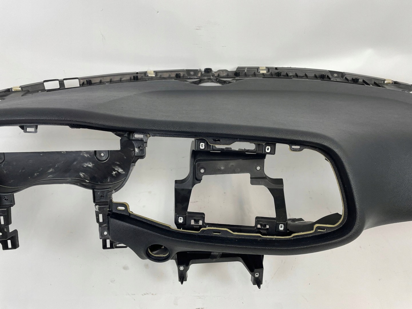 Dodge Challenger 2015+ dashboard instrument panel + passenger airbag