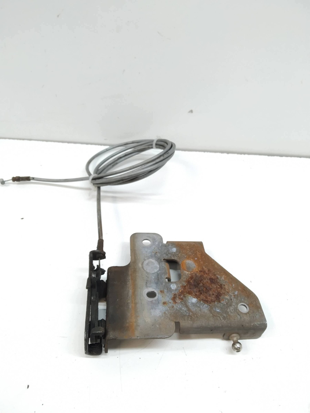 bonnet latch lock front grille 1835772R DAF XF (2012-2016) 106 Euro 6 440 FT