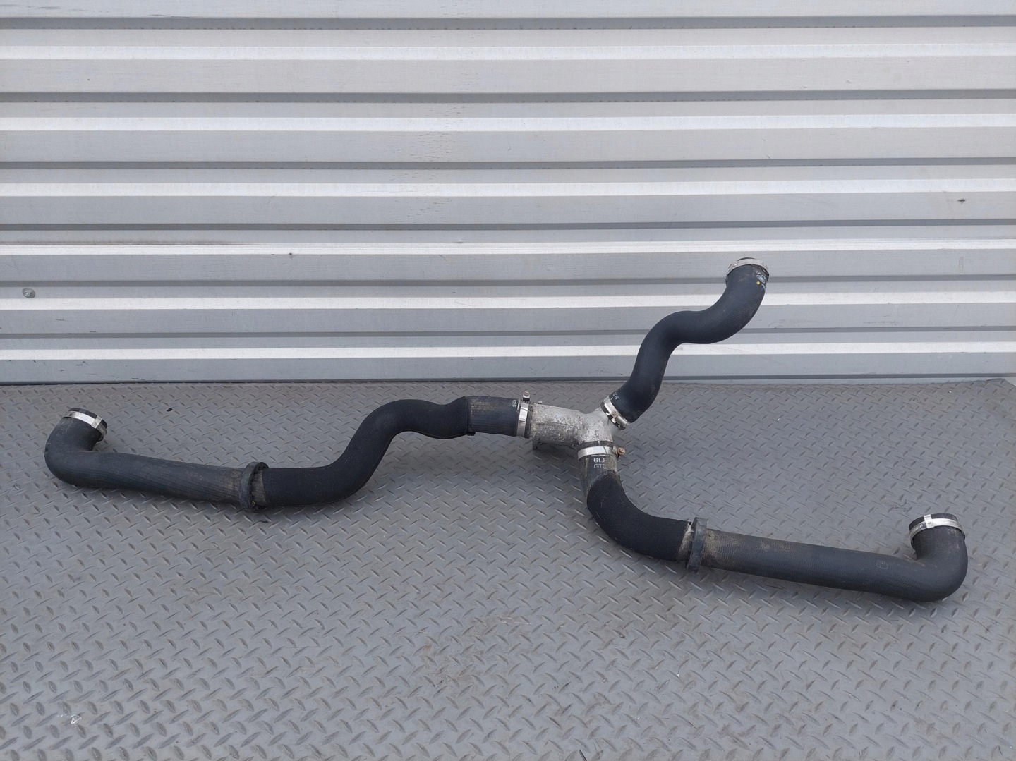 rohr intercooler Schlauch luft RANGE ROVER VOGUE L405 3.0 D