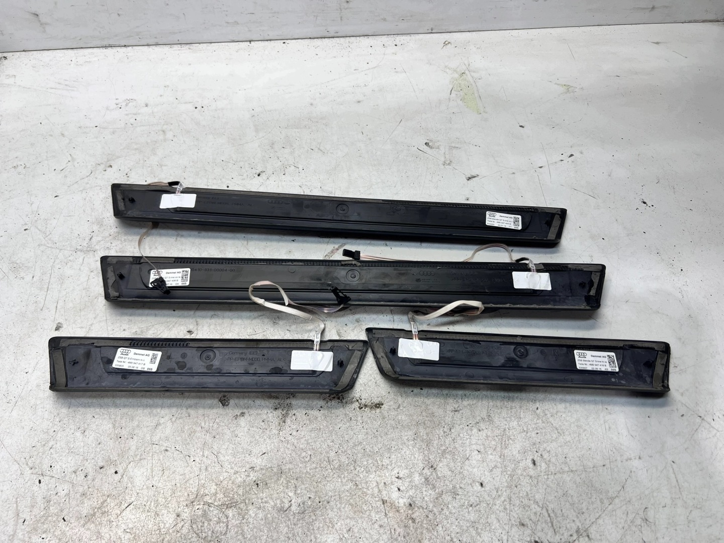 moulding threshold inner AUDI Q7 4M KOMPLET SLINE