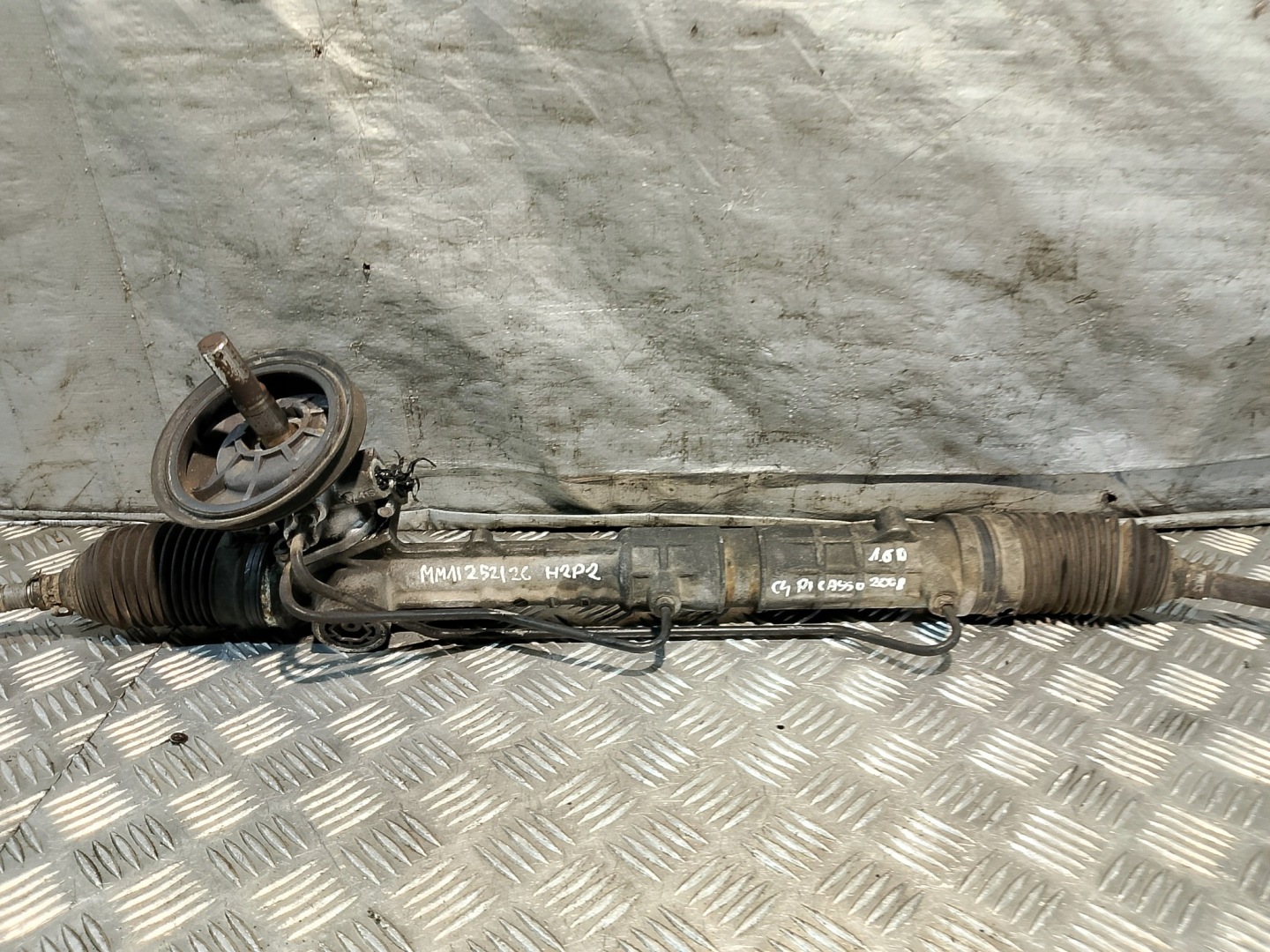 control drag rod servo steering CITROEN C4 PICASSO 1.6D KOYO 6820000084