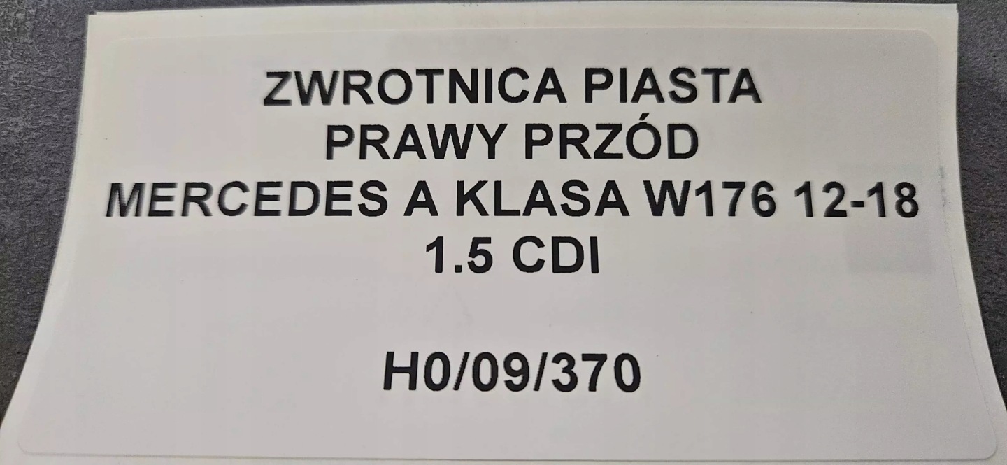 otoč čepu pravý předek MERCEDES A KLASA W176