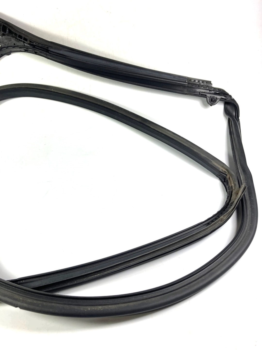 Jeep Wrangler JL gasket door left front cala 2018-26