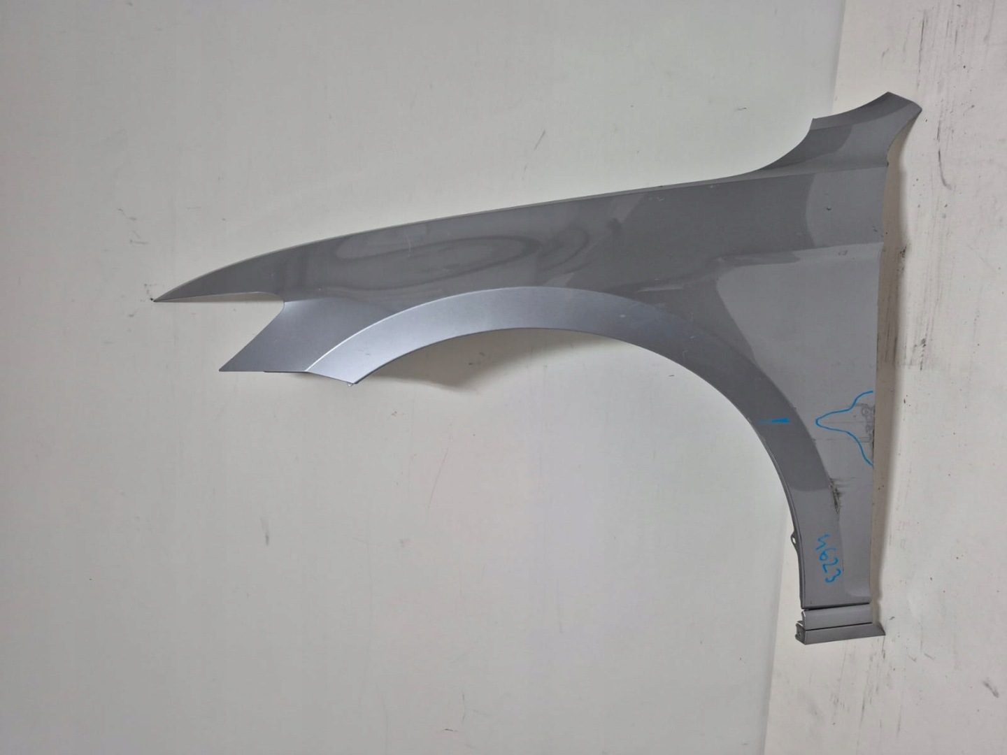 VW PASSAT B8 14-23 fender front front left