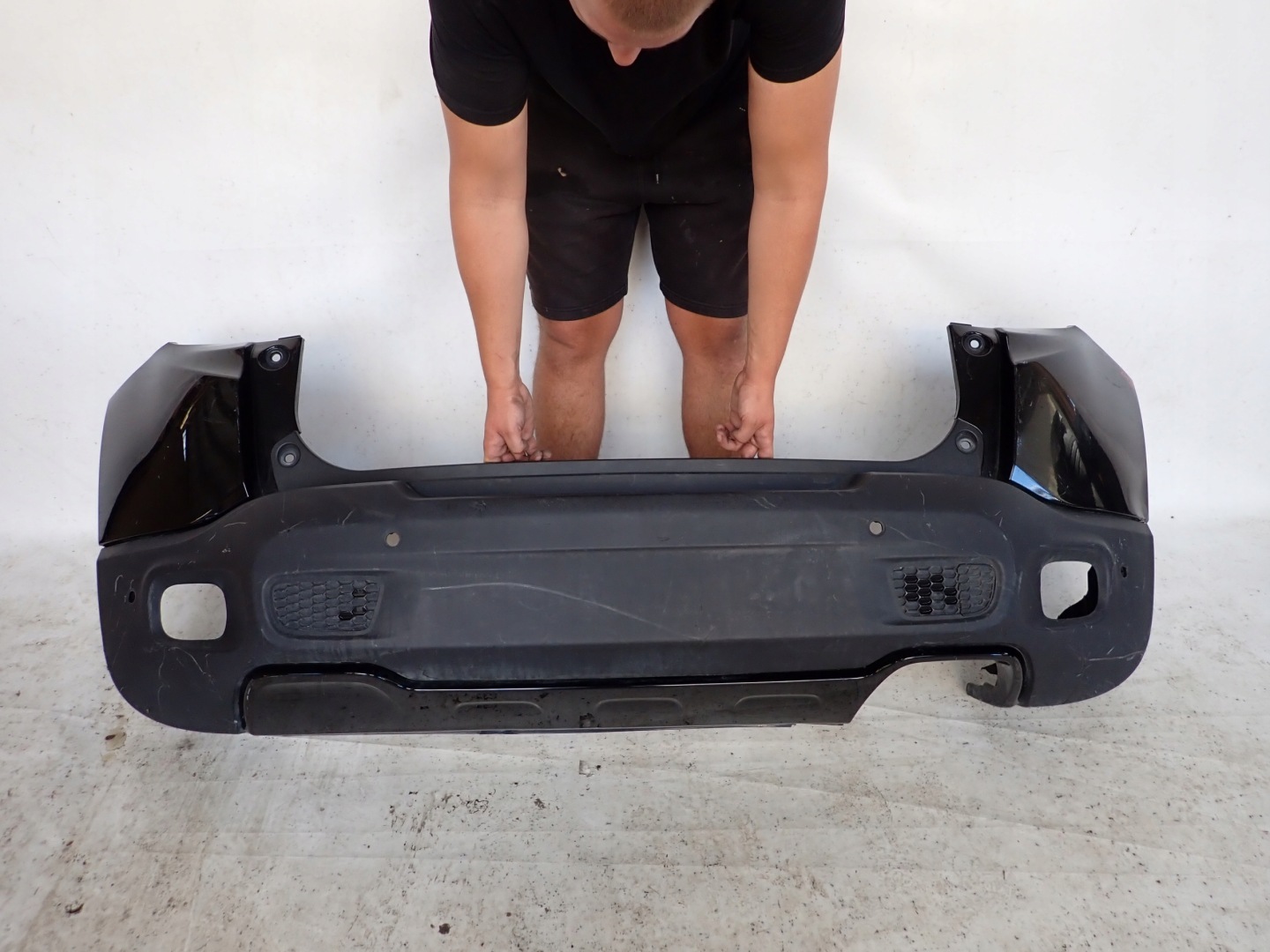 JEEP RENEGADE 14- bumper rear part rear 6PDC
