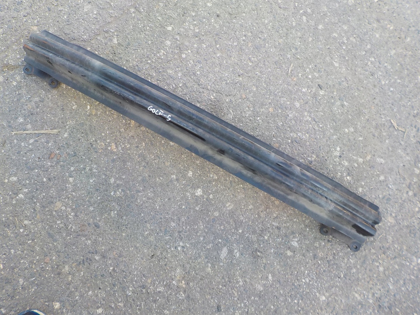 sider below bumper rear part vw golf V HB 2008r