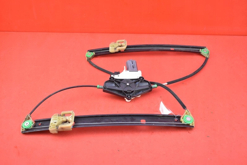 window regulator right front 8K0959802 AUDI A4 B8 07-15
