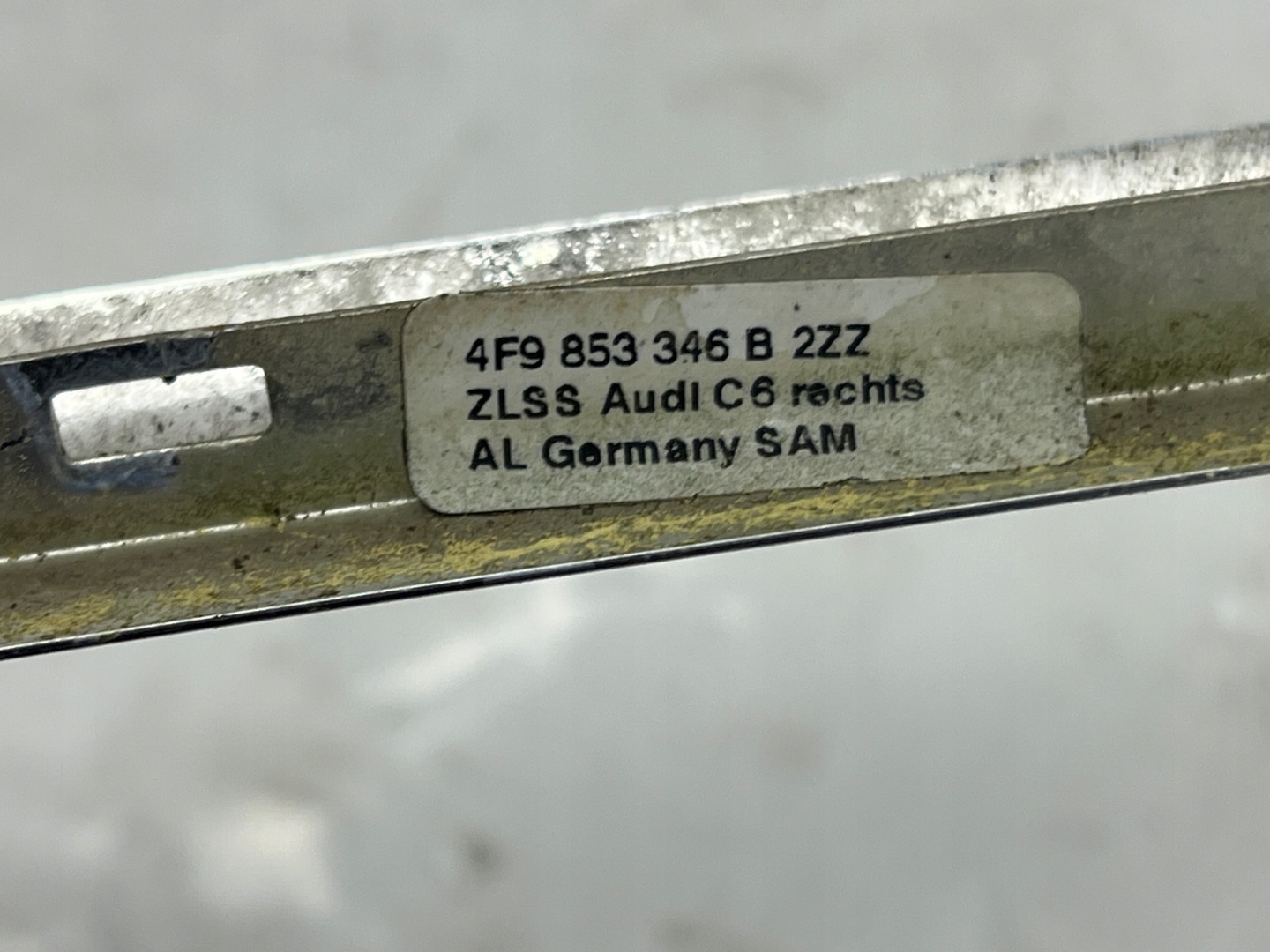 2010 Audi A6 S6 C6 4F moulding windows bocznej 4F9853346B
