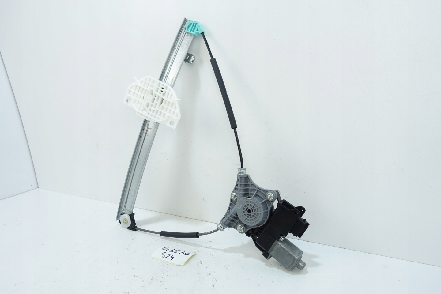 KIA STONIC and 2017- window regulator left front 82450-h8010