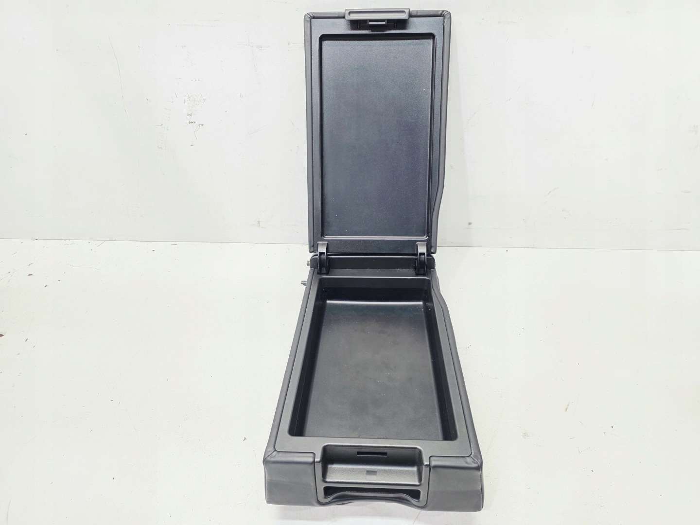 armrest passenger compartment KANAPY rear part AUDI A6 C6 leather