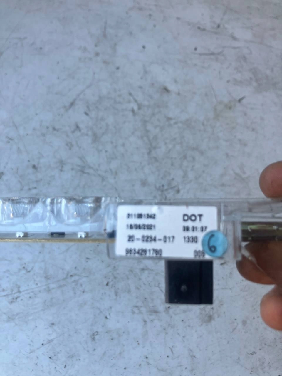 TRZECIE light STOP 9834281780 CITROEN C4 III