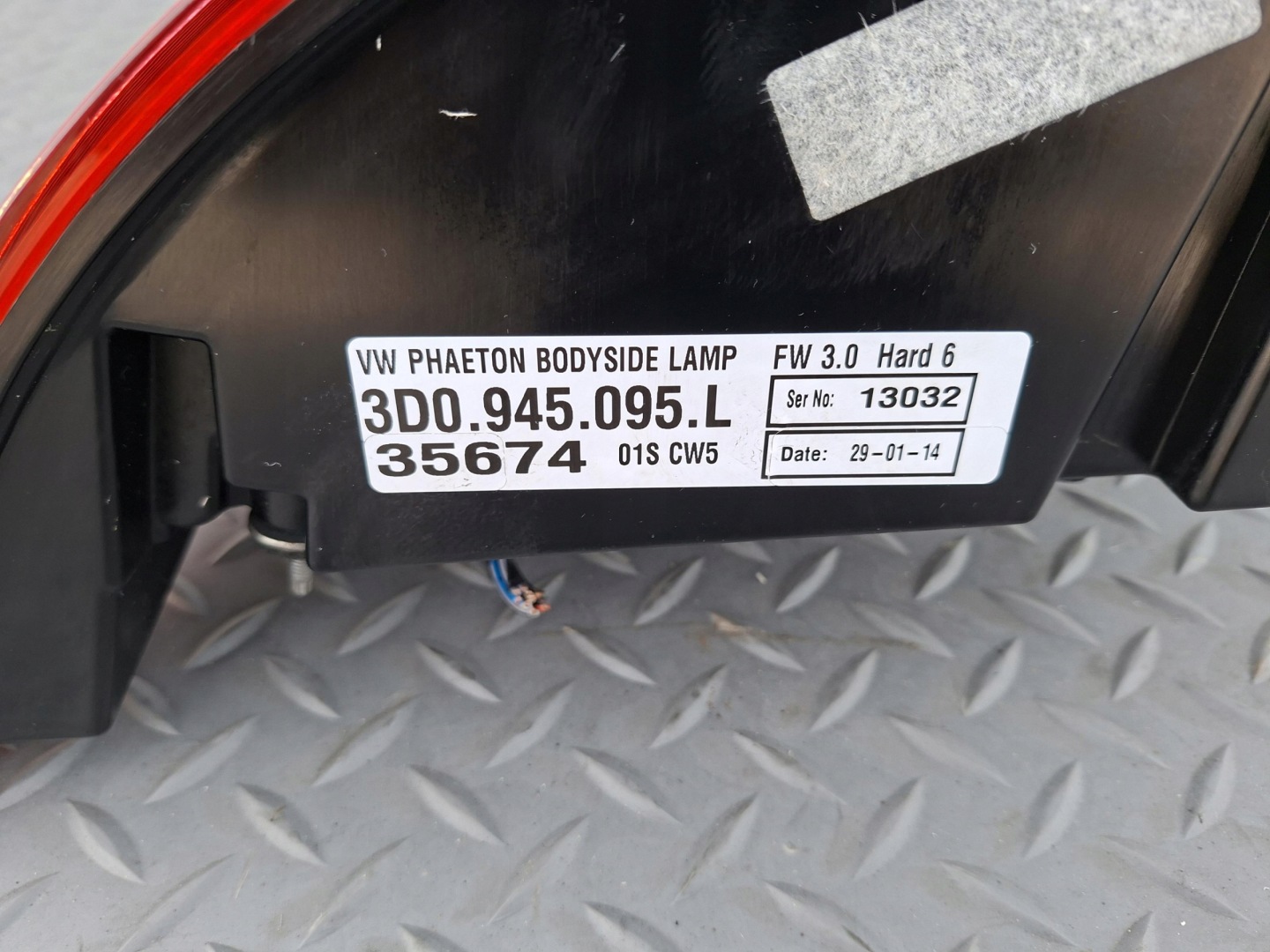 light rear part left rear left 3D0945095L VW PHAETON LIFT