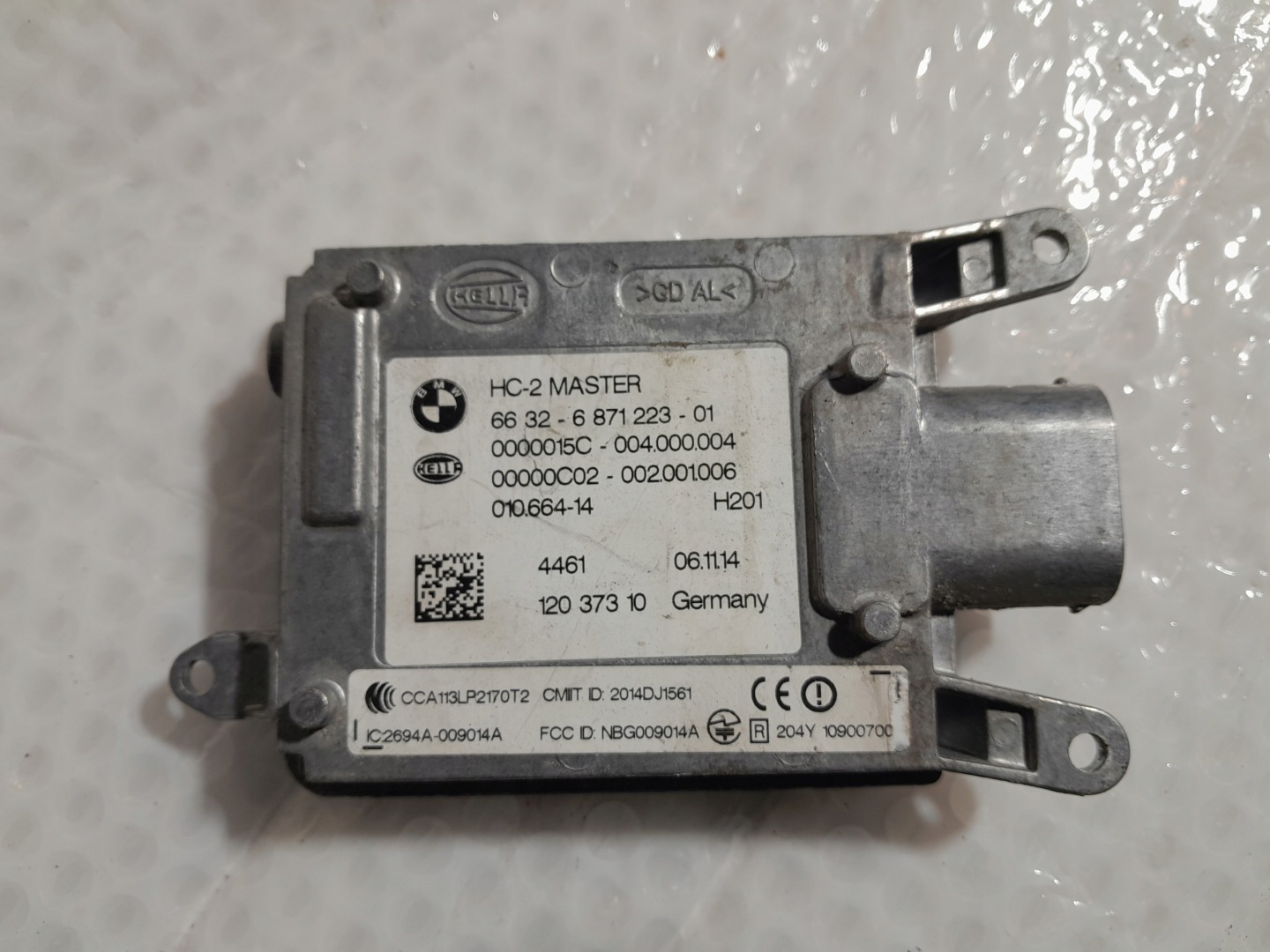 BMW 3' F30 sensor changes supports RADAR 6871223