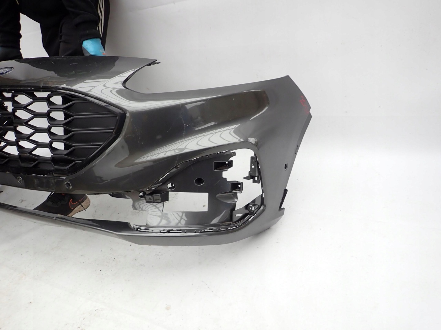 FORD KUGA MK3 ST-LINE 19- bumper front front SPR PDC