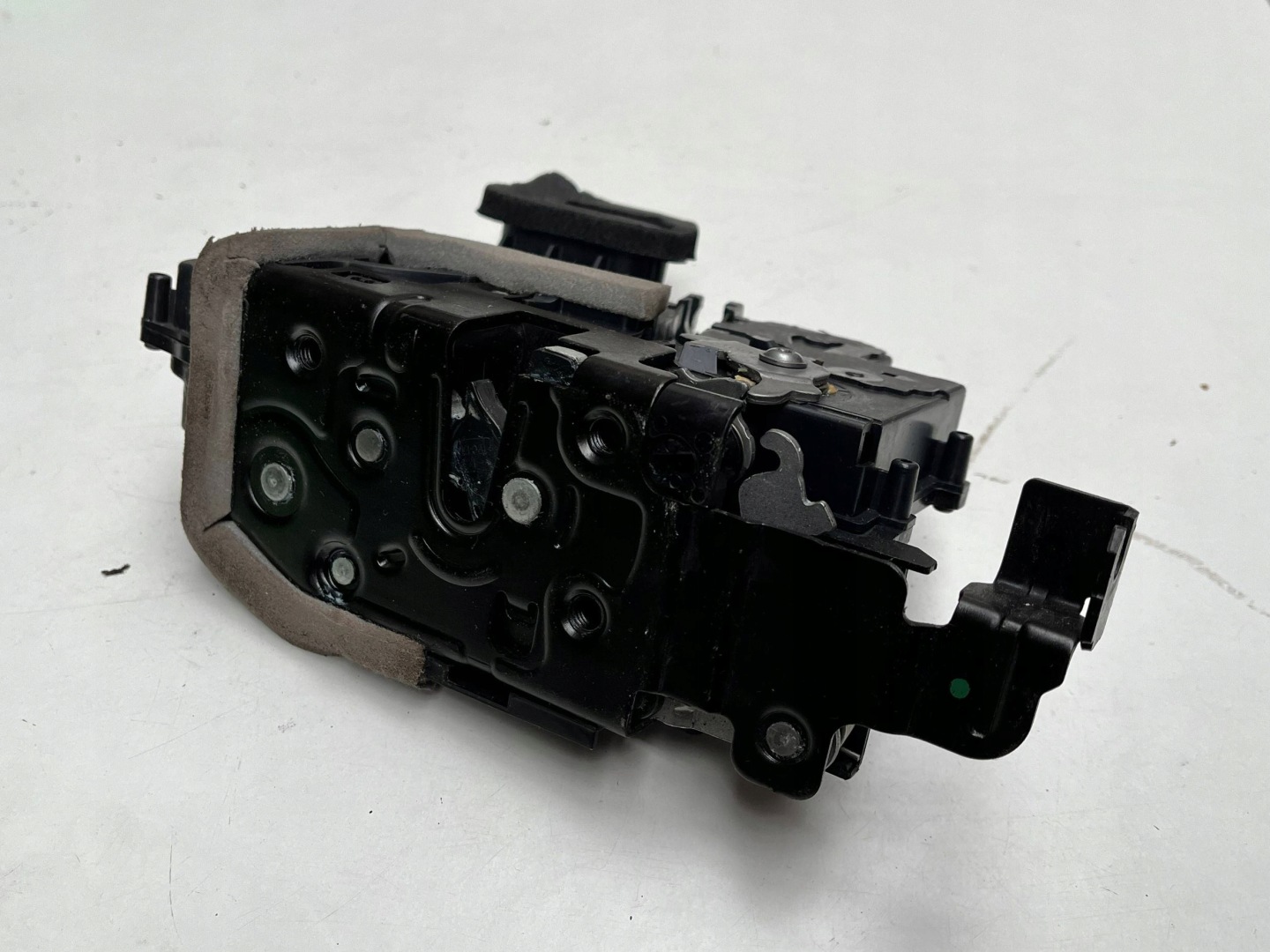 lock door przednich Audi A6 S6 C8 4K 4K1837015K !J