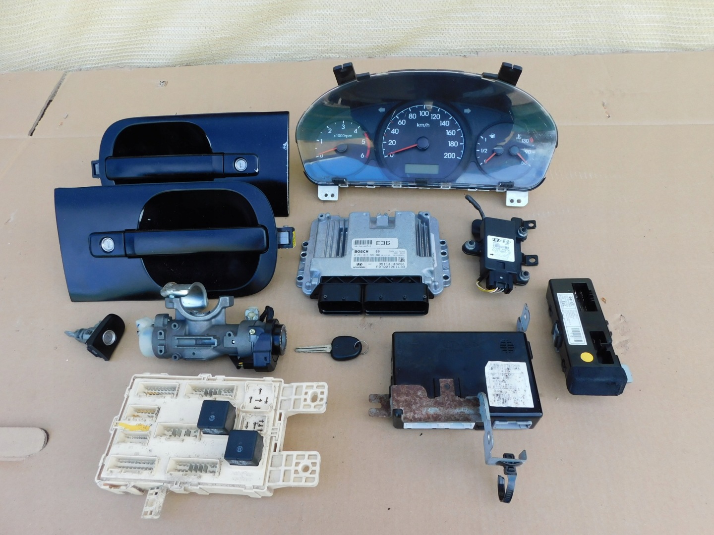 running board Startowy control unit computer BSI Hyundai H1 II Grand Starex 2.5 CRDi