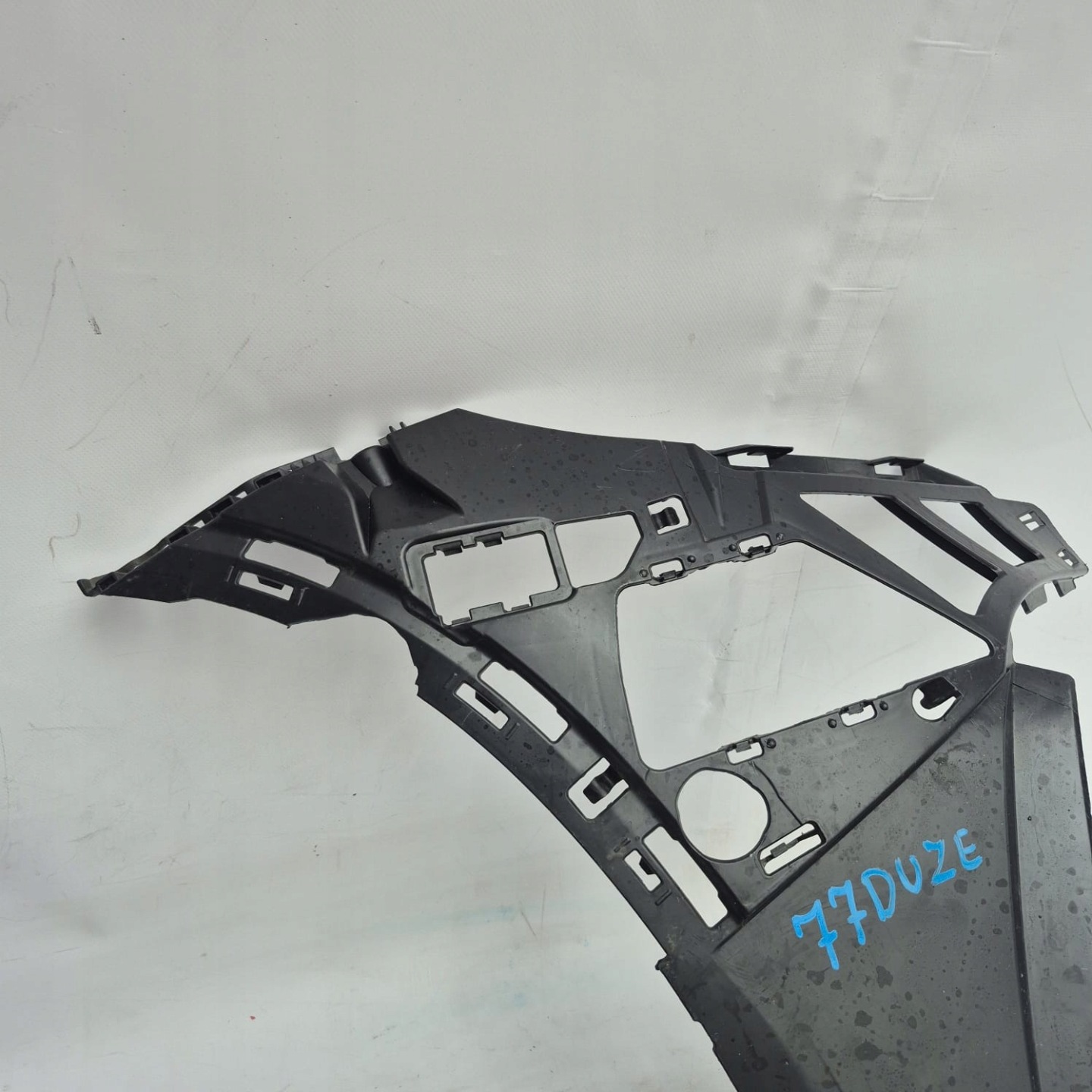 MERCEDES GLC II 2 X254 AMG 22-> holder support right front front