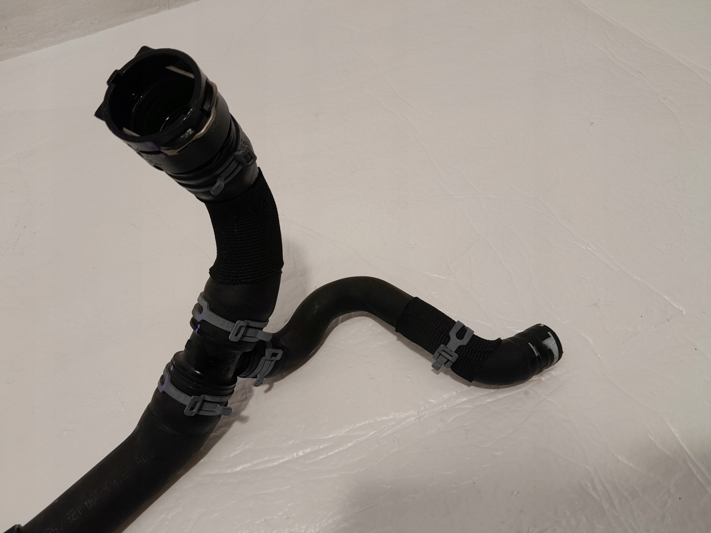 AUDI Q5 80A hose wiring radiator 80A122055AF